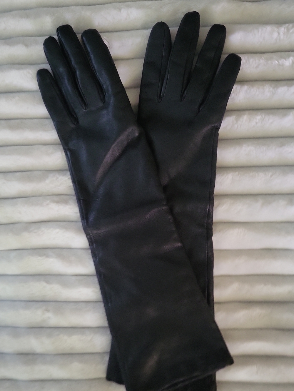 Neiman Marcus Ultra Rare Vintage Long Wool Lining Kidskin Black Leather Gloves